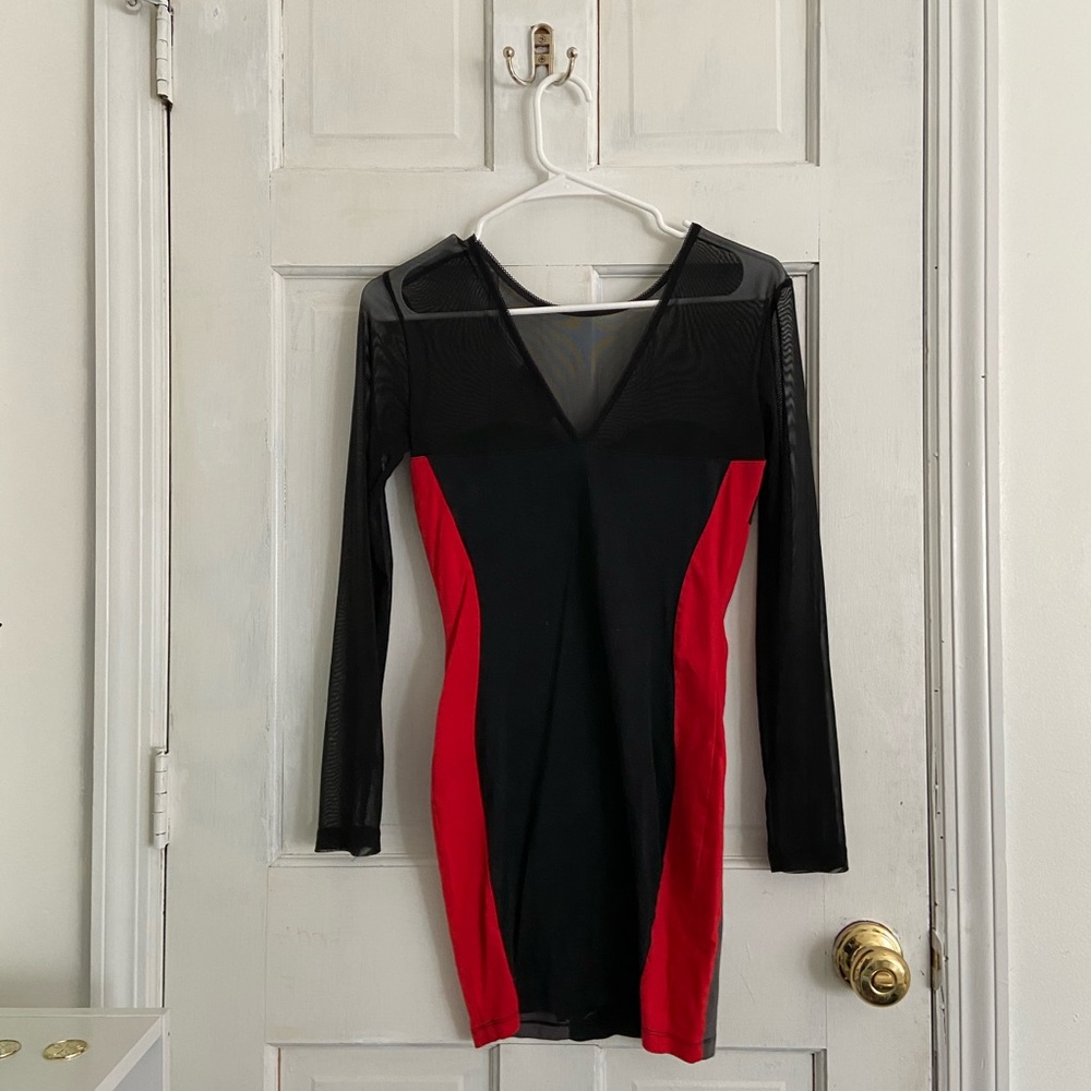 V neck dress